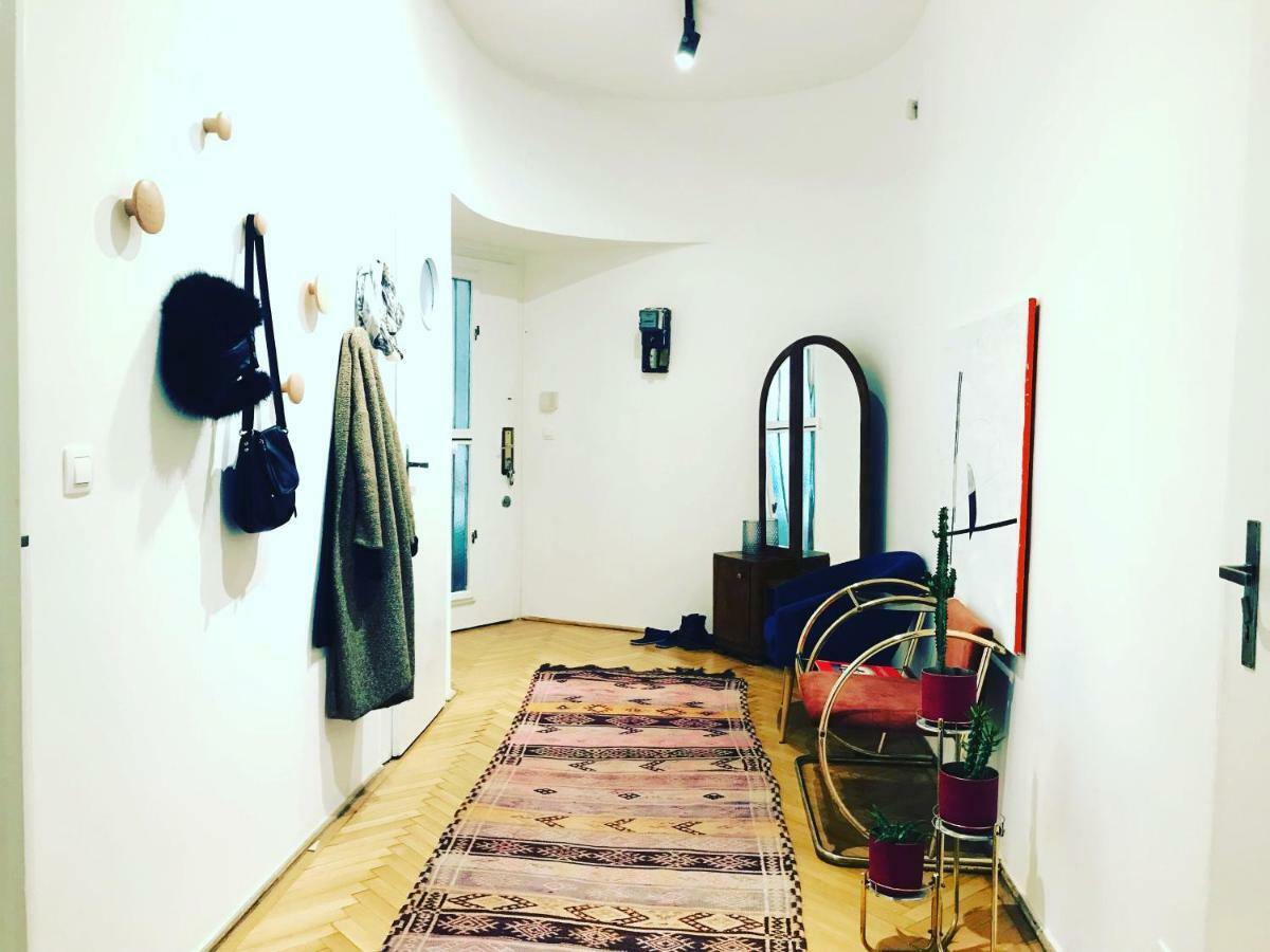 Spacious Bauhaus Icon Flat With Fitness Room In Central Buda, Close To The River And Margaret Island Будапешт Экстерьер фото